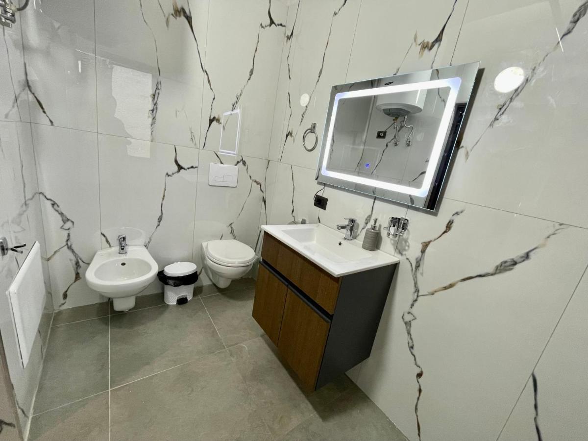 Keon Superb Studio Apartament Tirana Exterior foto